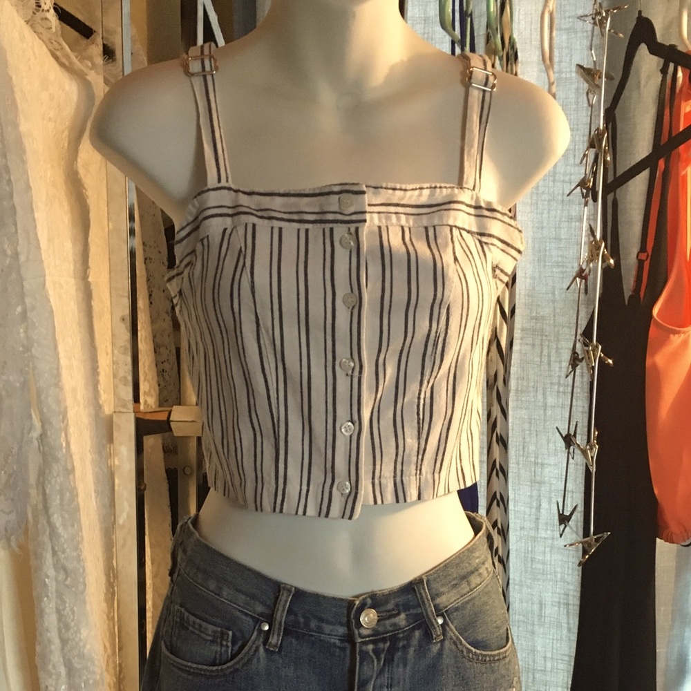 Brandy Melville crop tank- white w/blue pin stripes. Button up front expand back